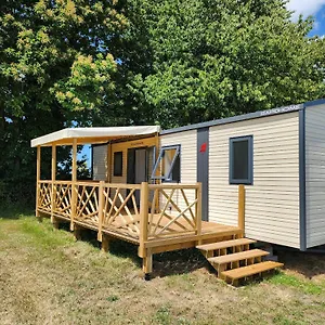 3* Camping Le Balcon De La Baie
